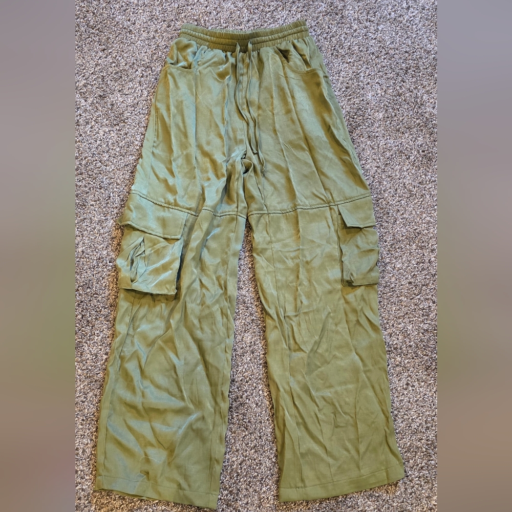 Green Cargo Pants
